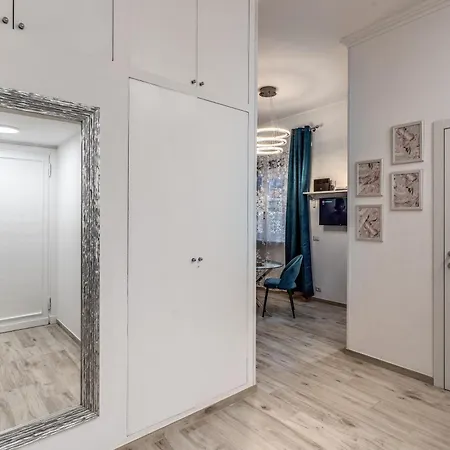 Flaminio Royal Apartment-2