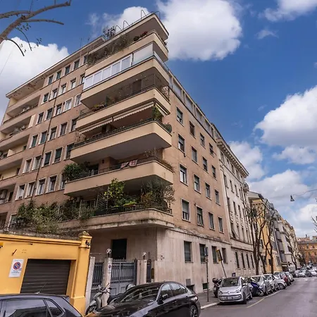 Flaminio Royal Apartment-3
